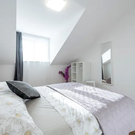 Meri Apartman *