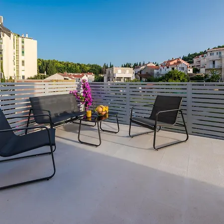 Meri Apartman