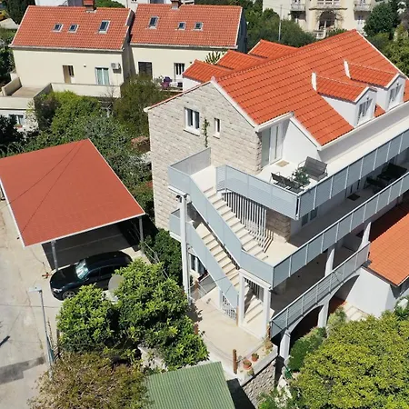 Διαμέρισμα Meri