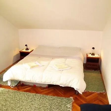 Apartman Meri *